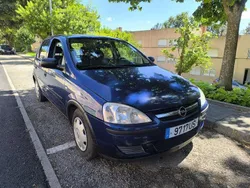 Usado 2003 Opel Corsa Sedan | € 1.800 (Super Preço)