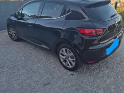 Preto Usado 2019 Renault Clio GrandTour Carrinha | € 9.500 (Preço justo)