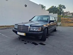 Cinzento Usado 2000 Mercedes 190 Sedan | € 2.200