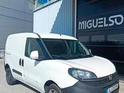 Branco Usado 2021 Fiat Doblò Monovolume | € 11.000 (Bom preço)