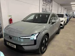 Cinzento Novo 2024 Volvo EX30 Core SUV | € 42.490 (Preço elevado)