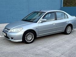 Usado 2004 Honda Civic Exclusive Sedan | € 4.300
