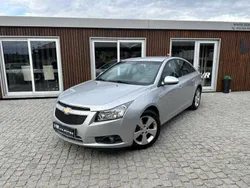 Cinzento Usado 2009 Chevrolet Cruze | € 6.990 (Preço justo)