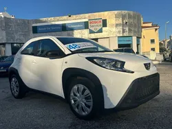 Branco Usado 2022 Toyota Aygo Pulse Citadino | € 18.999 (Preço justo)