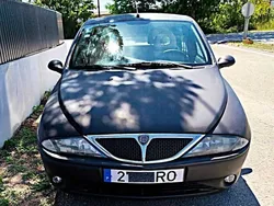 Usado 2001 Lancia Ypsilon Citadino | € 1.400