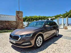 Castanho Usado 2021 Skoda Octavia Style Carrinha | € 22.900 (Preço elevado)