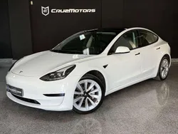 Branco Usado 2022 Tesla Model 3 Sedan | € 28.900 (Bom preço)