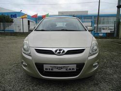 Cinzento Usado 2012 Hyundai i20 | € 4.950