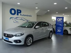 Cinzento Usado 2020 Fiat Tipo Lounge | € 14.250 (Preço justo)