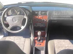 Azul Usado 1997 Mercedes C180 Sedan | € 2.900
