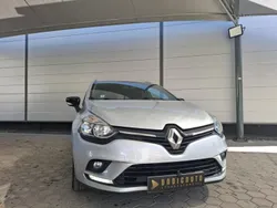 Cinzento Usado 2018 Renault Clio GrandTour LIMITED Carrinha | € 14.000 (Preço elevado)