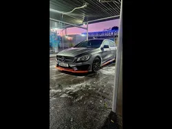 Cinzento Usado 2015 Mercedes CLA220 Sedan | € 24.500 (Preço justo)