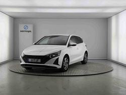 Branco Usado 2024 Hyundai i20 Comfort Citadino | € 16.990 (Preço justo)