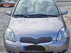 Usado 2005 Toyota Yaris Sedan | € 5.500 (Preço elevado)