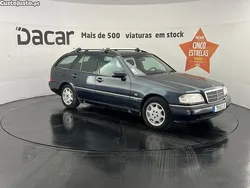 Preto Usado 1996 Mercedes C250 Elegance Carrinha | € 2.550