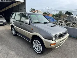 Cinza Usado 1996 Nissan Terrano SUV | € 7.500