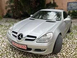 Usado 2005 Mercedes SLK350 Cabrios | € 17.500