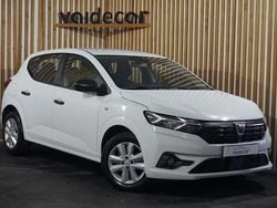 Branco Usado 2021 Dacia Sandero Essentiel Citadino | € 11.750 (Bom preço)