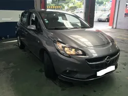 Cinzento (metalizado) Usado 2018 Opel Corsa Cosmo Sedan | € 11.850 (Preço justo)