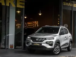Cinzento Usado 2022 Dacia Spring Comfort Citadino | € 10.990 (Preço justo)