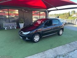 Preto Usado 2004 Peugeot 206 | € 3.450 (Caro)