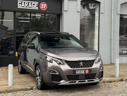 Cinzento Usado 2018 Peugeot 5008 GT-line Monovolume | € 19.990 (Preço justo)