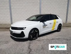 Branco Usado 2023 Opel Astra GSe Carrinha | € 39.950