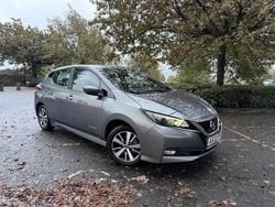 Cinza Usado 2019 Nissan Leaf N-Connecta Citadino | € 13.990 (Preço justo)