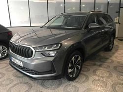 Cinzento Usado 2025 Skoda Kodiaq SUV | € 40.900 (Bom preço)