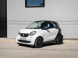 Branco Usado 2017 Smart ForTwo Coupé Coupé | € 7.990 (Preço justo)