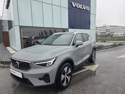 Prateado Usado 2024 Volvo XC40 SUV | € 42.990