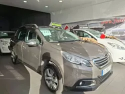 Cinza Usado 2013 Peugeot 2008 Allure SUV | € 8.900 (Preço justo)