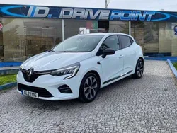 Branco Usado 2021 Renault Clio V | € 13.900 (Preço justo)