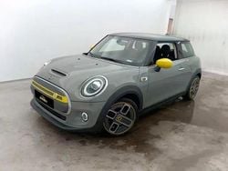 Cinzento Usado 2020 Mini Cooper Classic Citadino | € 16.750