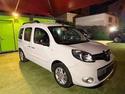 Branco Usado 2013 Renault Kangoo Monovolume | € 8.750 (Preço justo)