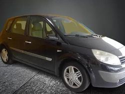 Preto Usado 2005 Renault Scénic II Monovolume | € 3.200 (Caro)