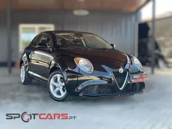 Preto Usado 2018 Alfa Romeo MiTo Citadino | € 11.390 (Preço justo)