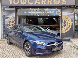 Azul Usado 2021 Mercedes A250 Style | € 26.990 (Bom preço)