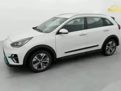 Branco Usado 2021 Kia e-Niro SUV | € 21.990 (Bom preço)