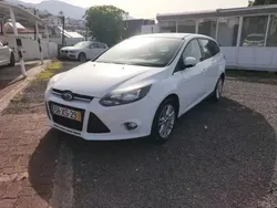 Branco Usado 2012 Ford Focus Trend Carrinha | € 11.750