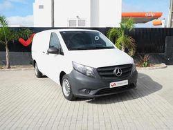 Branco Usado 2019 Mercedes Vito Monovolume | € 19.950 (Preço elevado)