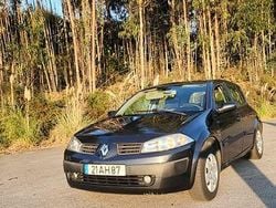 Usado 2005 Renault Mégane II Sedan | € 2.650 (Preço justo)