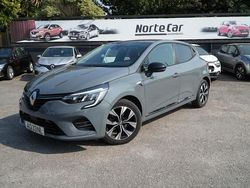 Cinza Usado 2022 Renault Clio V Equilibre | € 13.450 (Bom preço)