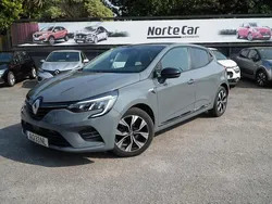 Cinza Usado 2022 Renault Clio V Equilibre | € 13.450 (Bom preço)