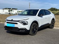 Branco Usado 2024 Citroën C4 PureTech Sedan | € 22.750 (Preço justo)