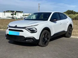 Branco Usado 2024 Citroën C4 PureTech Sedan | € 22.750 (Preço justo)