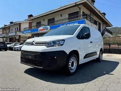 Branco Usado 2020 Citroën Berlingo Live Monovolume | € 14.990 (Preço justo)