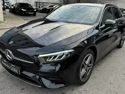 Preto cosmos Usado 2023 Mercedes A250 Advanced Plus Citadino | € 40.490 (Preço justo)