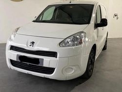 Branco Usado 2012 Peugeot Partner Van | € 8.600 (Preço justo)