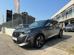 Cinza Usado 2022 Peugeot 2008 Allure SUV | € 20.900 (Preço justo)
